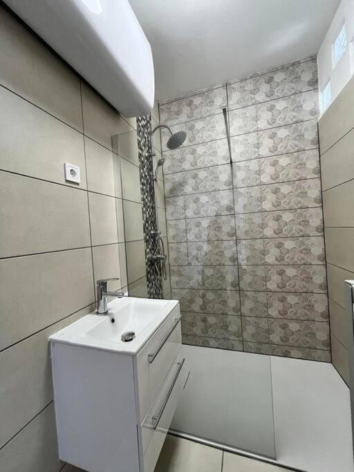 Ben Suite Budapest Esterno foto
