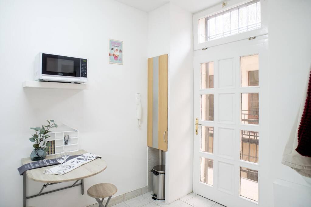 Ben Suite Budapest Esterno foto